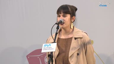 Agurra. Maddi Agirre.