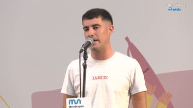 Agurra. Peru Abarrategi.