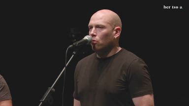 Puntua emanda. Eneko Lazkoz.