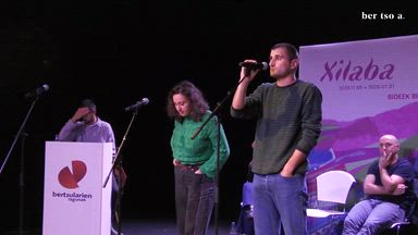 Zortziko txikia. Oier Urreizti eta Nahia Sasco.