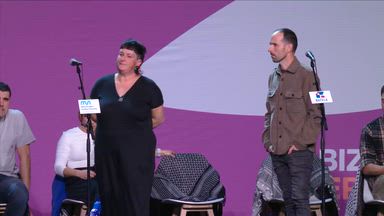 Zortziko handia. Onintza Enbeita eta Xabat Galletebeitia.