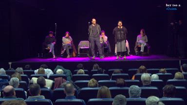 Amets Arzallus eta Onintza Enbeita. Eskualdeko prentsa.