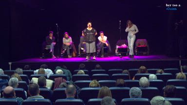 Irune Basagoiti eta Onintza Enbeita.