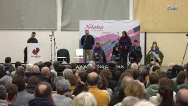 Zortziko handia. Karlos Aizpurua eta Maddi Ane Txoperena.