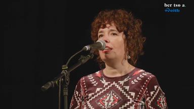 Ganbara. Puntua emanda. Andere Arriolabengoa.