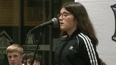 Puntua emanda. Inge Mitxelena.