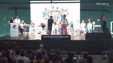 Zortziko txikia. Maia Ortiz de Zarate eta Jon Abasolo.