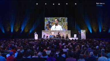 Zortziko handia. Julio Soto eta Saioa Alkaiza.