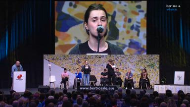 Zortziko txikia. Saioa Alkaiza eta Ekhiñe Zapiain.